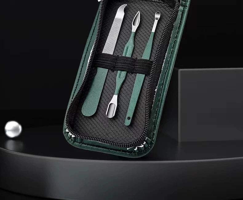 6-Piece Nail Clipper and Care Set – Practical, Stylish and Always With You!